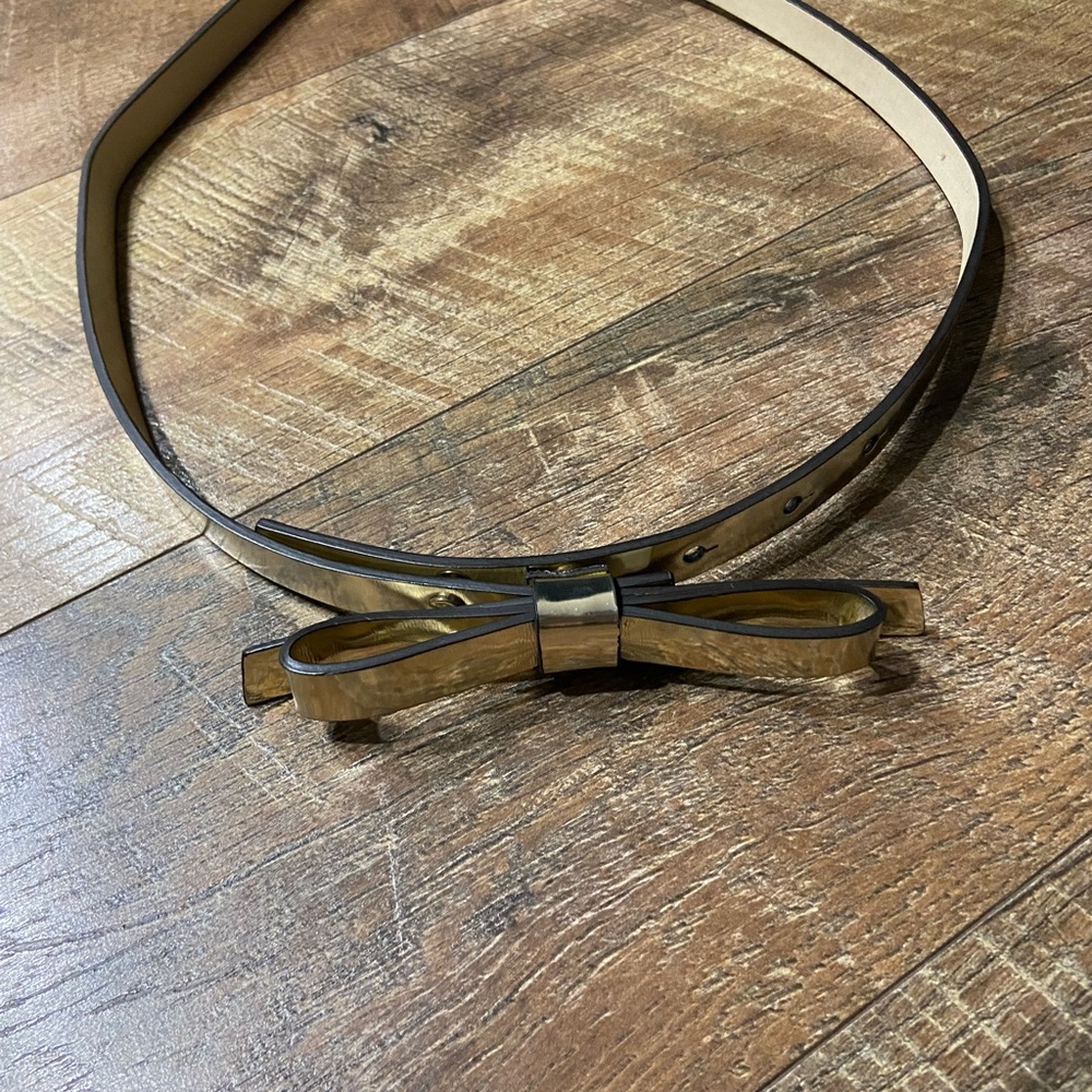 Gold Bow Accent Belt
